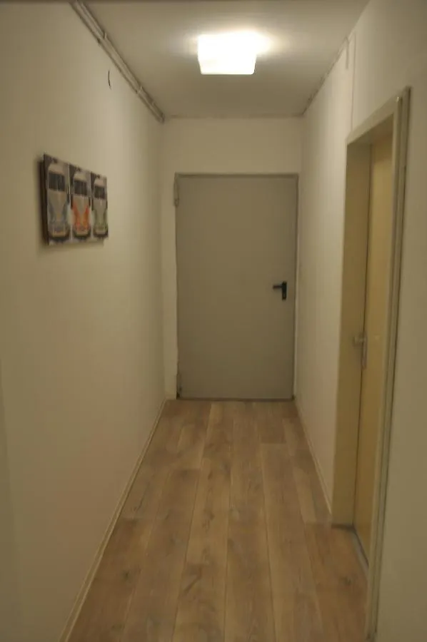 Overnight Oasis Munich Ξενοδοχείο Δωμάτια σε οικογενειακή κατοικία