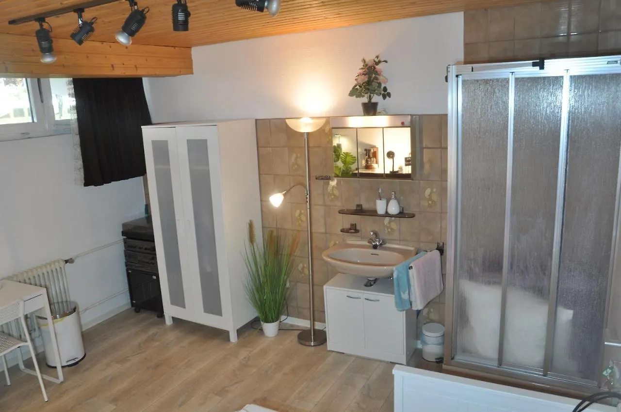 Δωμάτια σε οικογενειακή κατοικία Overnight Oasis Munich Ξενοδοχείο
